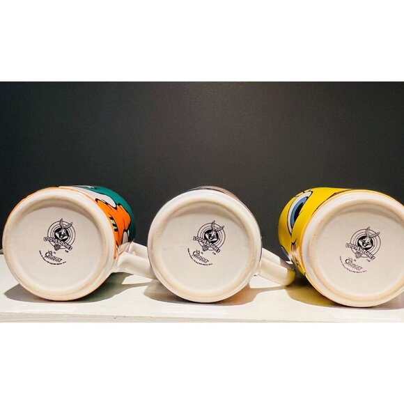 Set of 3 Vintage Looney Tunes Mugs|Tweety Bird, Bugs Bunny, Sylvester|WB Stamp - Picture 9 of 10